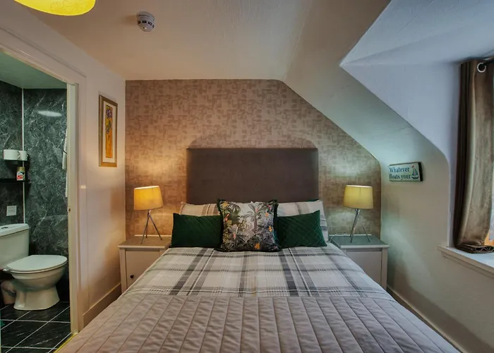 Pitfaranne Guest House